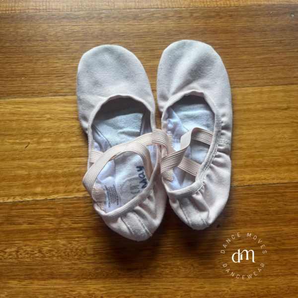 Bloch canvas preloved ballet shoe