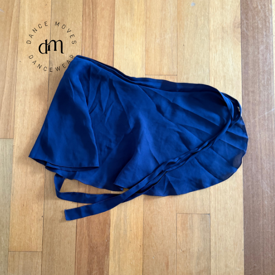 Pre-loved Bloch navy wrap skirt | Good condition | Adult petite