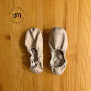Pre-loved Capezio leather ballet shoes | Good condition | Size 12M (child)